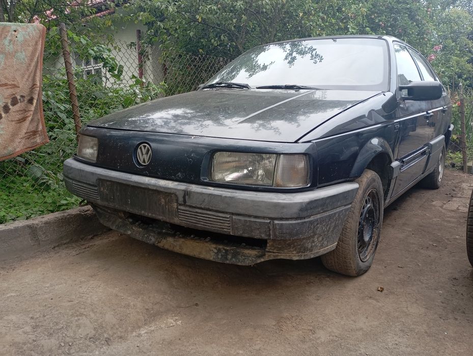 Фари Крила Пасат Б3