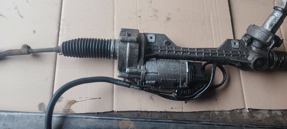 Maglownica elektryczna  bmw E90 E91 e92 e93 e87 e88