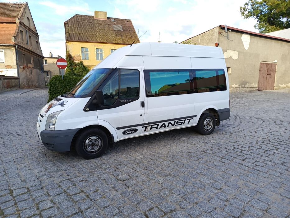 Ford Transit 2010 r. 9 osobowy
