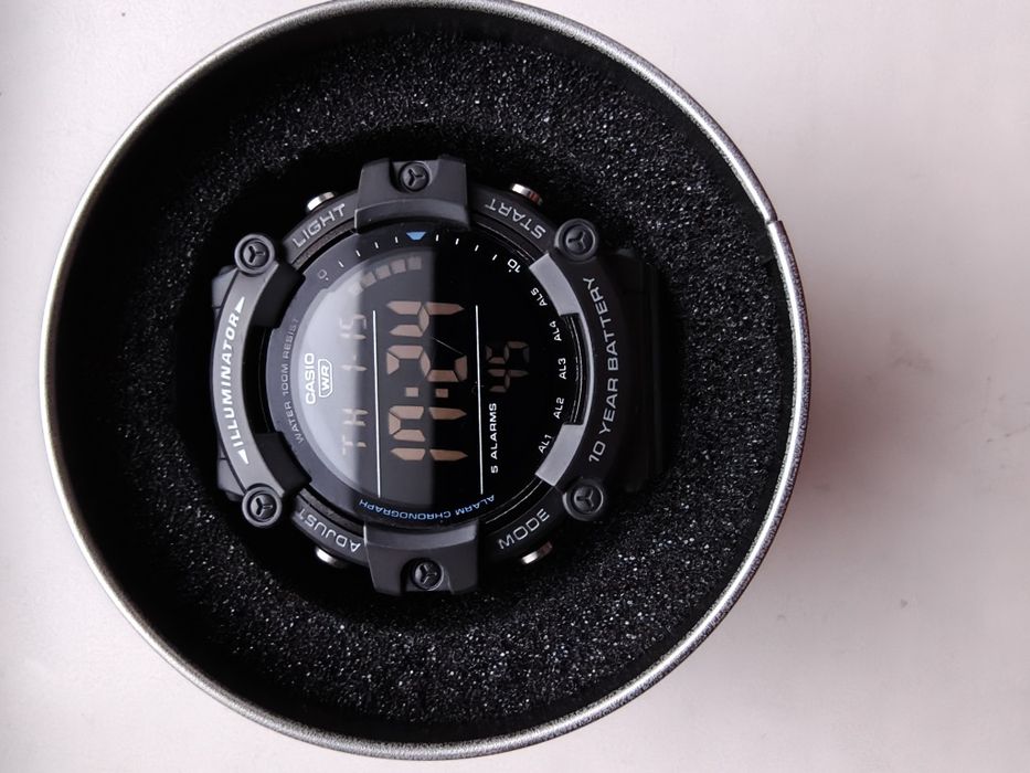 Чоловічий годинник CASIO AE-1500WH-8BVEF / AE-1500WH-8BVDF