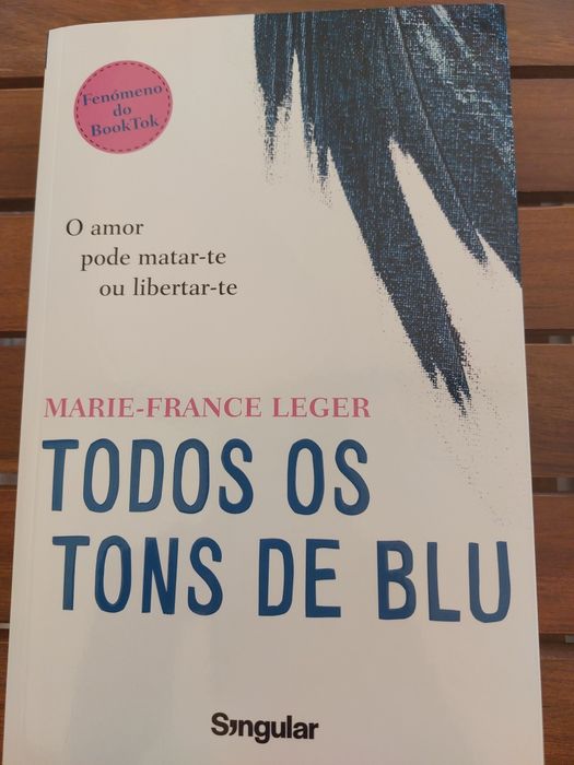 Todos os Tons de Blu, de Marie-France Leger