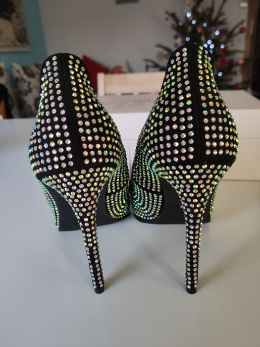 Szpilki DeeZee (nowe) r.38