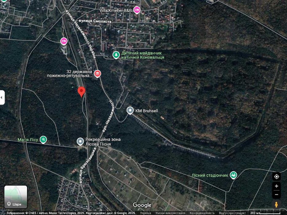 Продаж землі Брюховичі за вул. Незалежності України.Поруч ліс