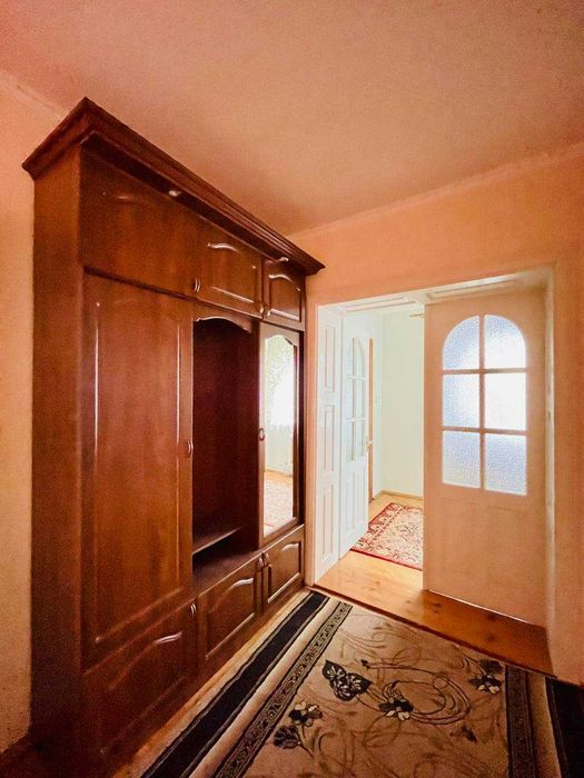 Продається будинок біля Івано-Франківська за вигідною ціною