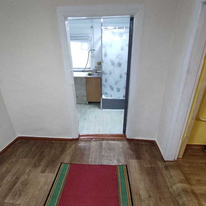 Продаю дім, зроблений ремонт, присутні всі зручності.