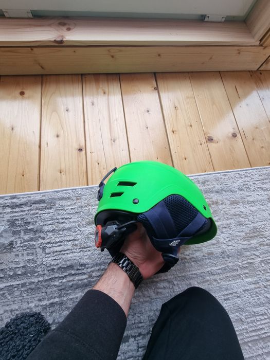 Kask narciarski 55-56 S 4F