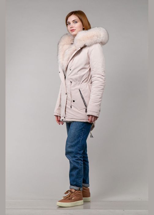 Парка жіноча пудра з Platinum Fox