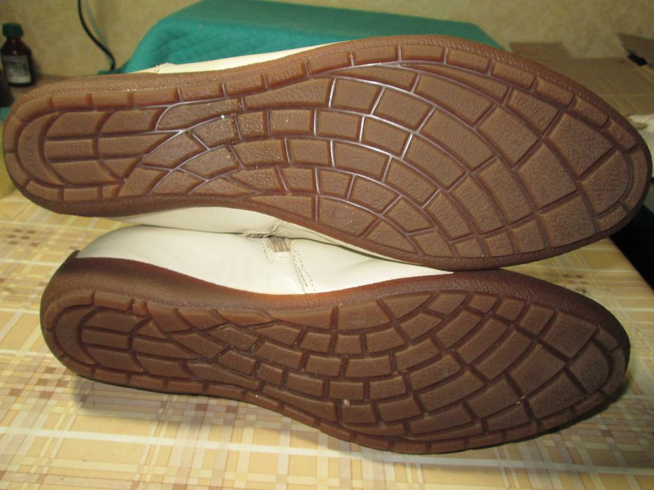 Зимние женские кожанные сапоги Viko, р.41 см