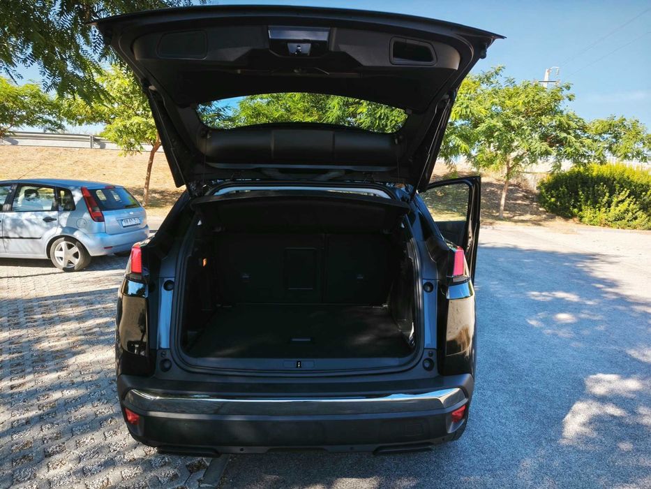 Peugeot  3008 1.5 BlueHDi Allure Pack