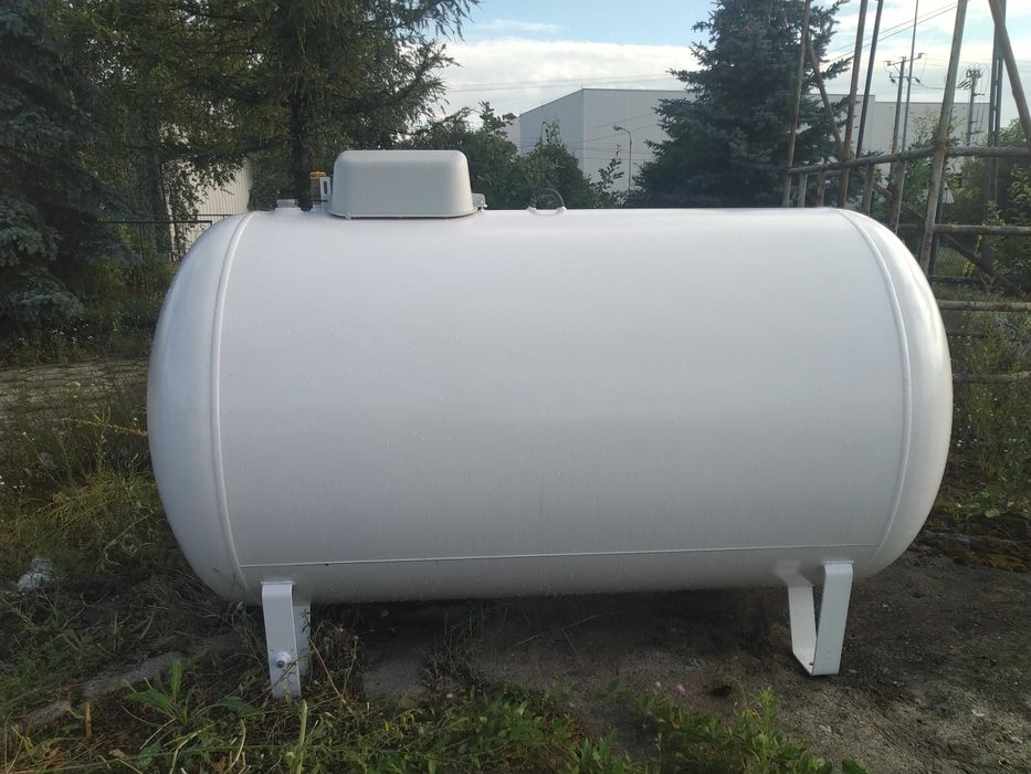 Zbiornik na gaz płynny LPG 2700L / 3700L / 4850L / 6400L naziemny