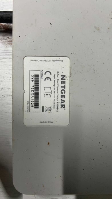 Switch Netgear FS208v2 – 8 Portas Ethernet