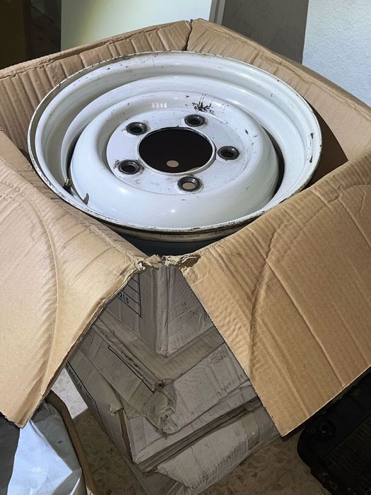 Conjunto de peças, jantes e acessórios de Land Rover defender