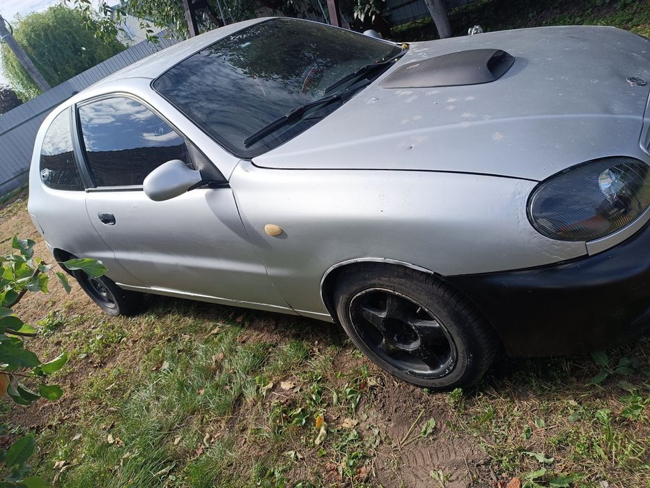 Продам ланос на повному ходу