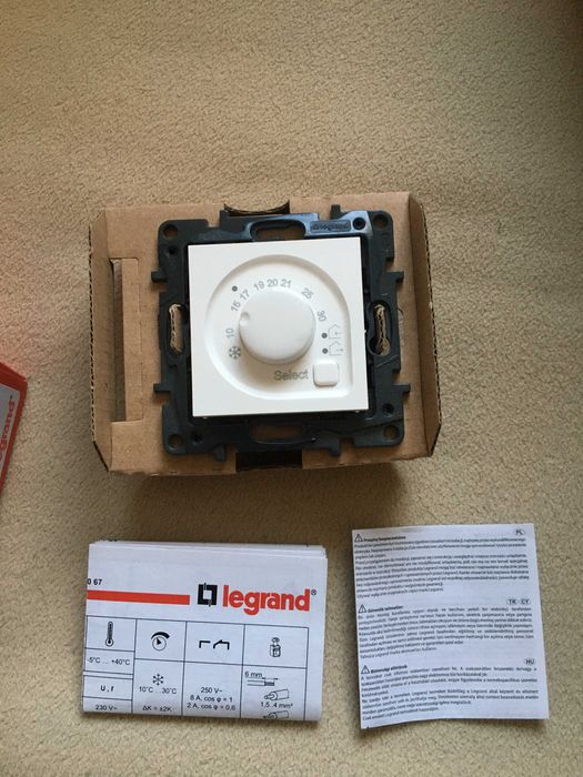 Termostat pokojowy elektroniczny Legrand Niloe STEP (863141)