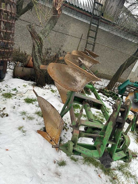 Плуг оборотний Gassner