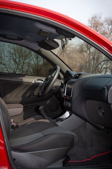 Продам Альфа Ромео 147