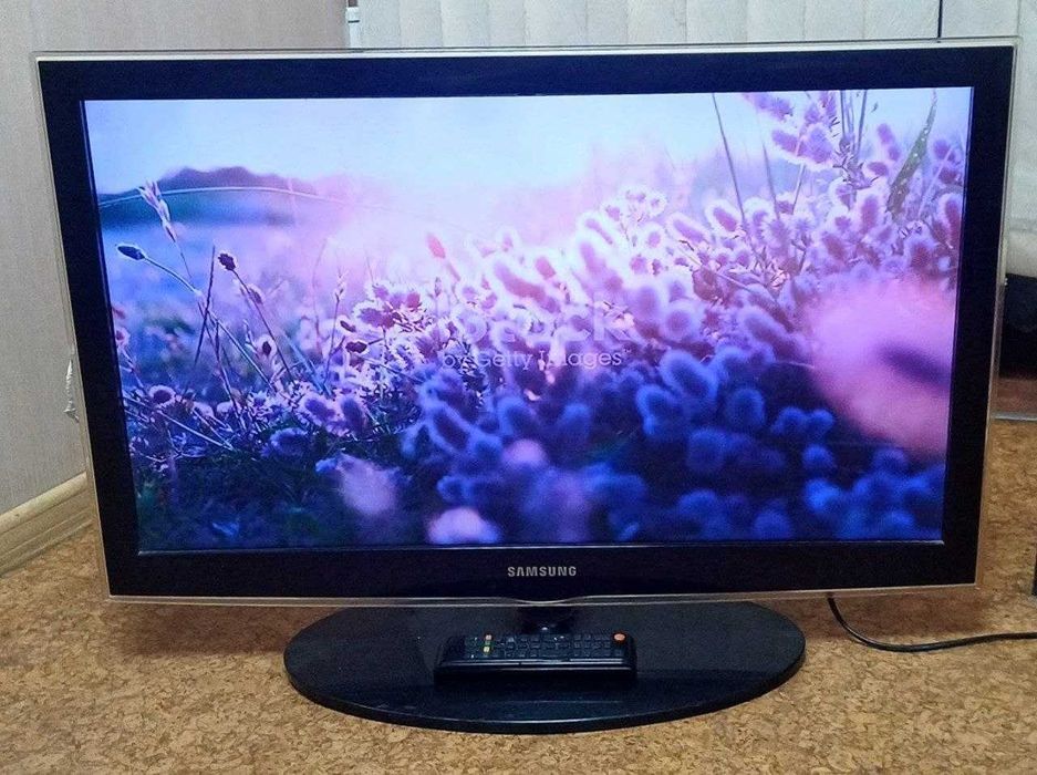 Телевізор Samsung UE32C4000PWXUA