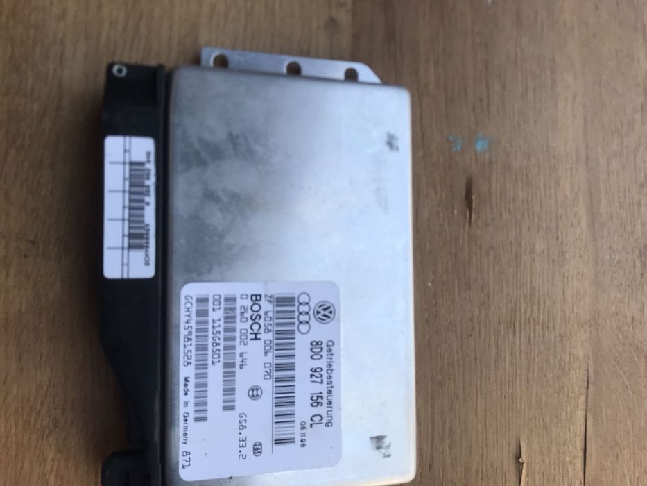 Блок управління АКПП на Passat 1,8