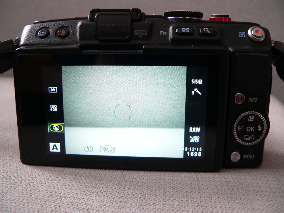 Olympus PEN E-PL6.