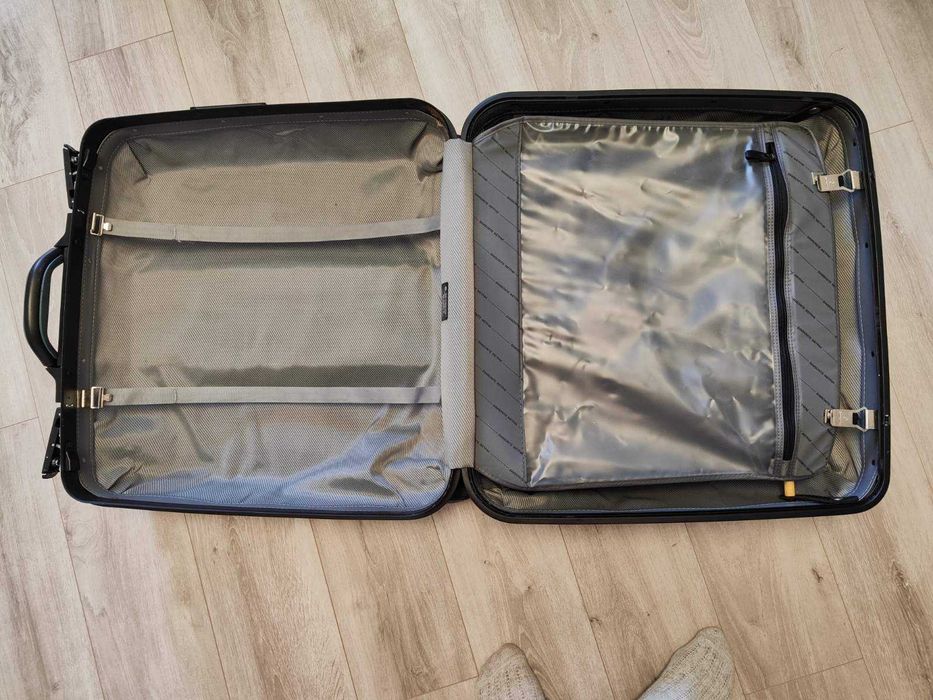 Вінтажна валіза Samsonite Silhouette 5, жорстка, на колесах Б/У