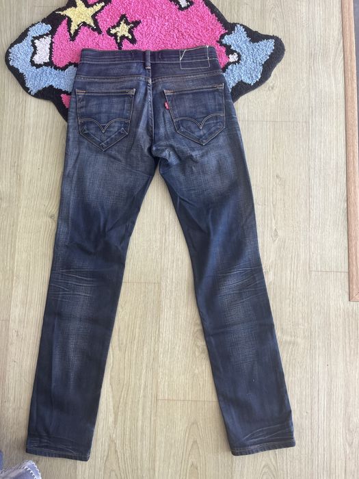 Levis 519 slim W28 L32 / EU 38