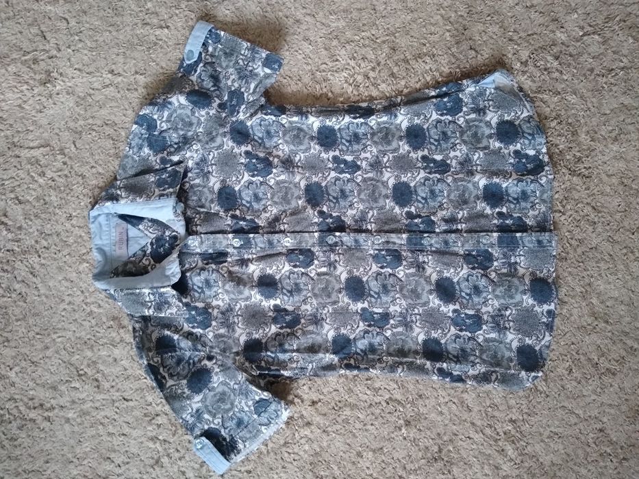 Bluzka koszulowa we wzory krótki rękaw