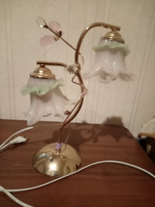 Настольный светильник