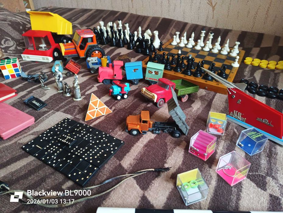 Машинки игрушки винтажные времён СССР