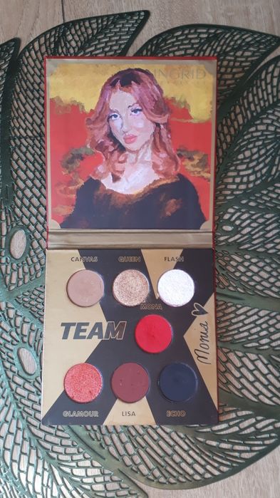 Ingrid paleta cieni do powiek "Mona".