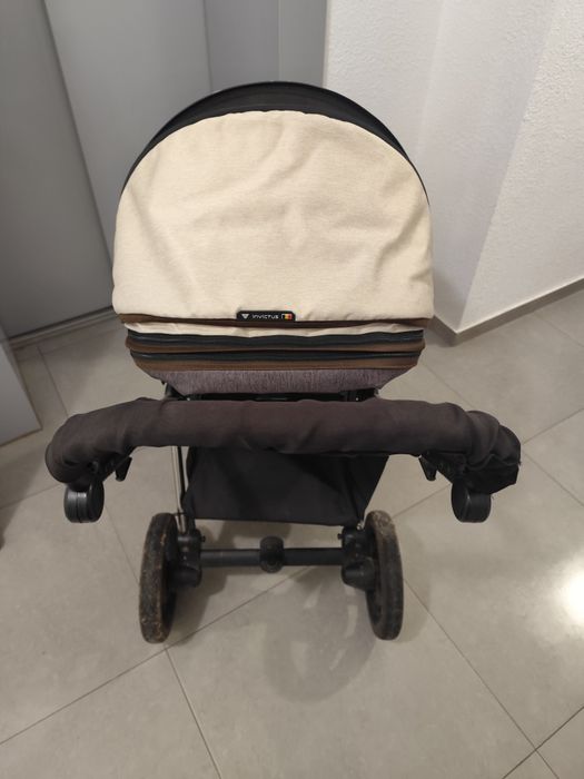 Безкоштовно має дефект Багатофункціональна дитяча коляска 2 в 1 - Invi