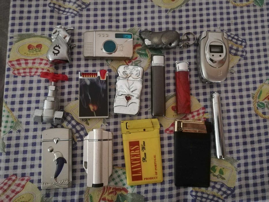 14 isqueiros diversos formatos tlm carro etc