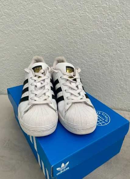 adidas Superstar II R.37