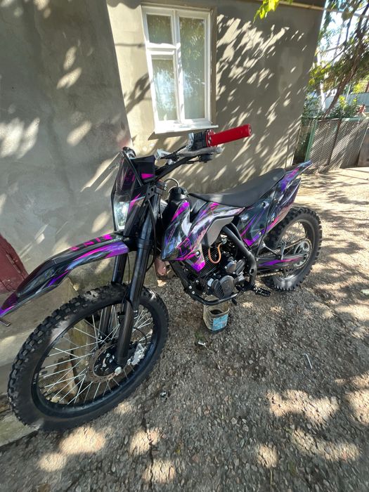 Продам Spark sp 250 p2