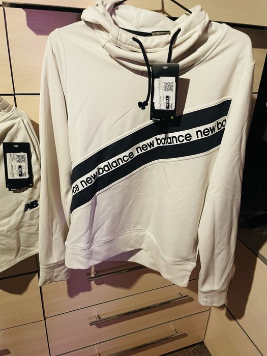 Комтюм new balance, шорти , худі