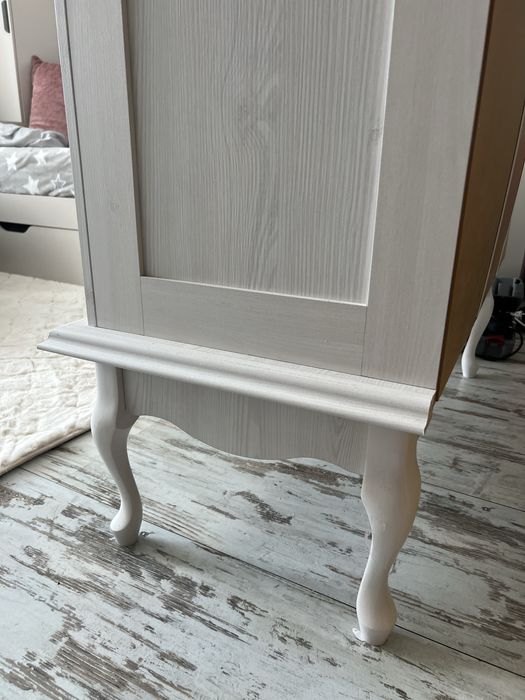 Komoda Stylowa z szufladami