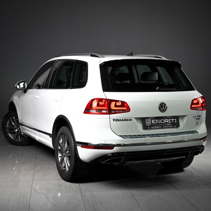 Ляда Volkswagen Touareg r line таурег скло фонарь кришка багажника