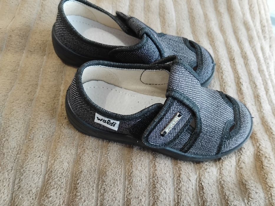 Тапочки/мокасини/25р 16см Waldi