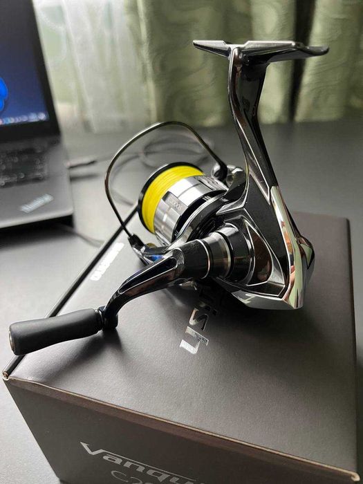 Shimano 23 Vanquish C2000S