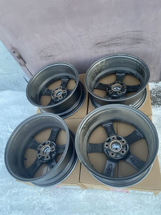 R17 5*114,3 et35 d73-67,1 Honda, renault, kia, hyundai, nissan