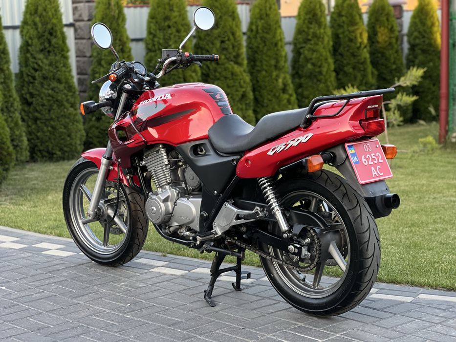 Honda CB500.