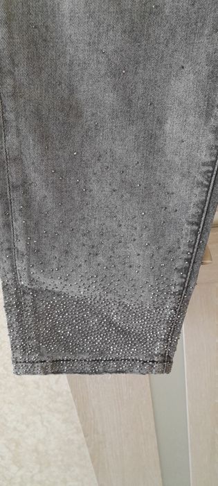 Продам нові джинси