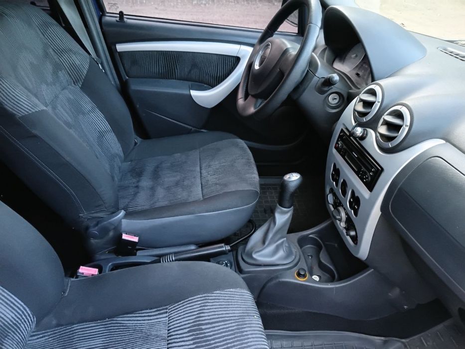 Продам Dacia Logan