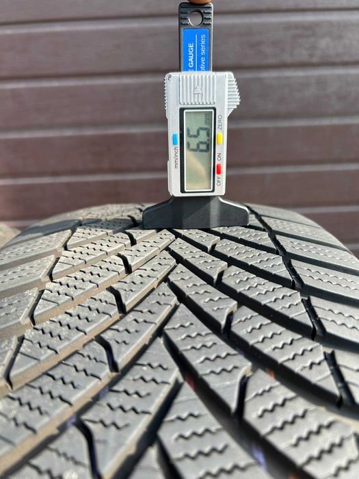 Шини 235/55 R19 105V Semperit Speed-Grip 5