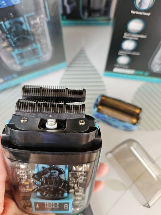 Електробритва шейвер Vgr 352 для сухого та вологого гоління