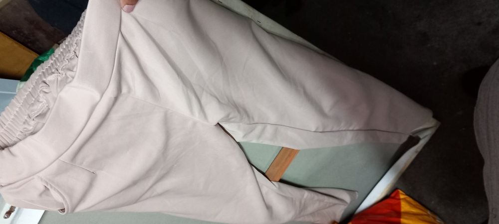 Roupa mulher 2 euros cada