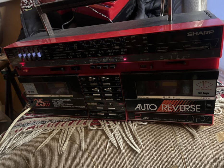 Sharp QT-94z магнитофон
