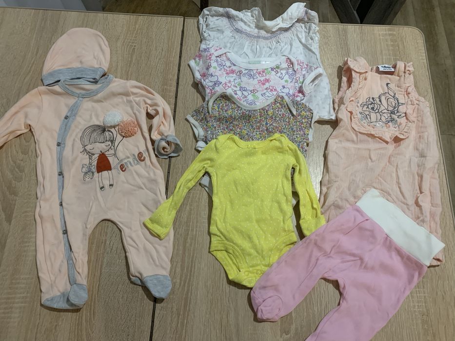 Одяг на дівчинку 0-3 місяців