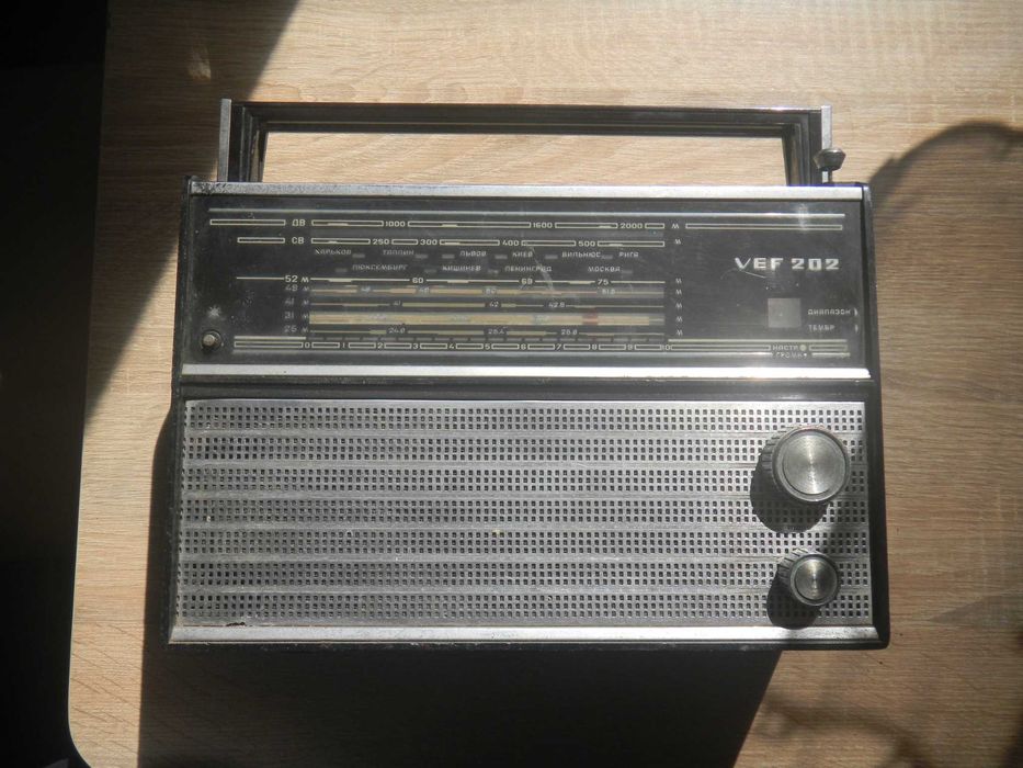 Радиоприёмник VEF 202
