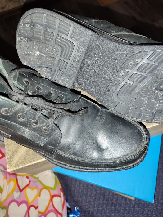 Зимние,теплые,кожанные мужские ботинки!Внутри шерсть волка!42р.,27см