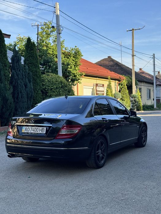 Mercedes-Benz w204